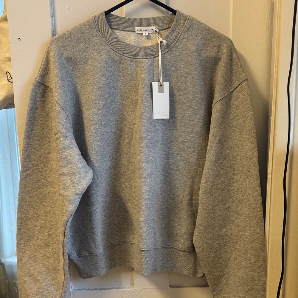 Good American Heather Gray Crewneck Sweatshirt